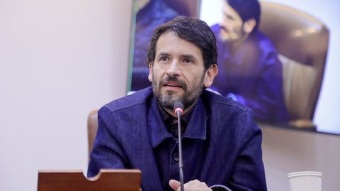Juan Carlos Losada, representante a la Cámara.